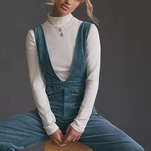 White ribbed turtleneck Anthropologie